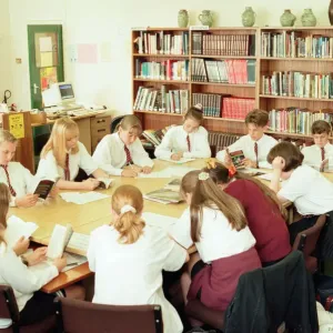 Dene School Pupils Review Books in Print 1995