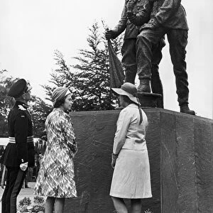 The Queen admires the new statue during her visit to Catterick Garrison. 10th July 1975