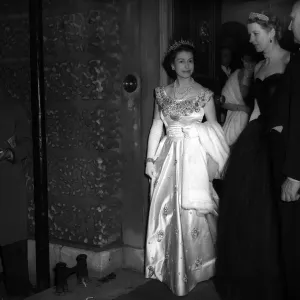 Queen Elizabeth - 1953 leaves Hutchinson House after the Debs Ball Queen Elizabeth - 1953 leaves Hutchinson House after the Debs Ball
