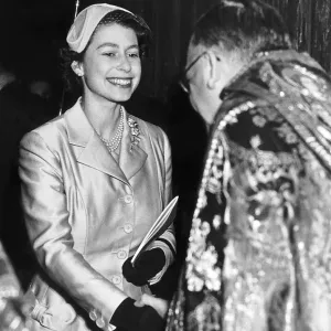 Queen Elizabeth at St Pauls 1955 Print