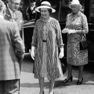 Queen Elizabeth II attends a garden party at Holland House Hostel to mark the Golden Queen Elizabeth II attends a garden party at Holland House Hostel to mark the Golden