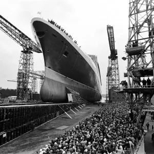 Queen Elizabeth II launching the Cunard Cruise Liner, The QE2 in the Clyde Queen Elizabeth II launching the Cunard Cruise Liner, The QE2 in the Clyde