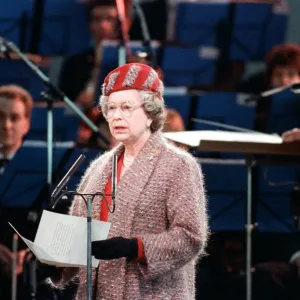 Queen Elizabeth II opening the new terminal at Stansted Airport. 15th March 1991 Queen Elizabeth II opening the new terminal at Stansted Airport. 15th March 1991