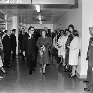 Queen Elizabeth II opens the Royal Surrey County Hospital Queen Elizabeth II opens the Royal Surrey County Hospital