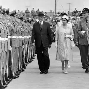 Queen Elizabeth II and President Eisenhower Print, Montreal 1959 Queen Elizabeth II and President Eisenhower Print, Montreal 1959