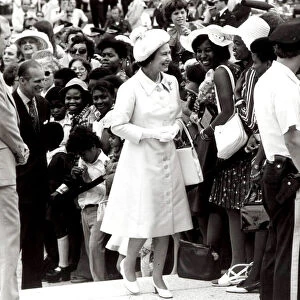 Queen Elizabeth II and Prince Philip greet Crowds in Washington DC, USA