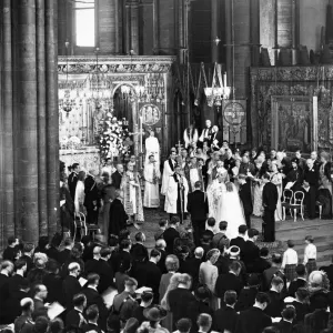 Queen Elizabeth II, Princess Elizabeth marries Prince Philip 20 November 1947