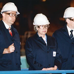 Queen Elizabeth II visits Alcans smelter in Lynemouth Local Caption 00090823