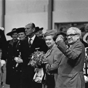 Queen Elizabeth II Visits NEC Exhibition Halls Print, 24th March 1989 Queen Elizabeth II Visits NEC Exhibition Halls Print, 24th March 1989