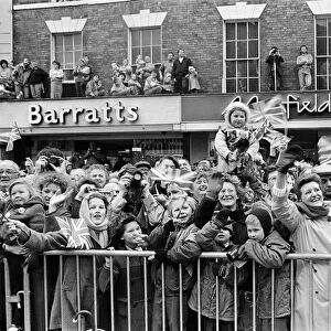Queen Elizabeth II visits The Parade, Leamington Spa, Warwickshire. 24th March 1988