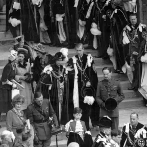 QUEEN ELIZABETH AND PRINCE PHILIP AT THE CHAPEL OF ST GEORGE, WINDSOR QUEEN ELIZABETH AND PRINCE PHILIP AT THE CHAPEL OF ST GEORGE, WINDSOR