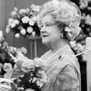 Queen Elizabeth The Queen Mother attends the annual horticultural show in the grounds of Queen Elizabeth The Queen Mother attends the annual horticultural show in the grounds of