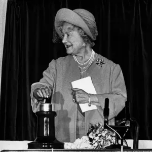 Queen Elizabeth the Queen Mother North East Visits Queen Elizabeth Queen Elizabeth the Queen Mother North East Visits Queen Elizabeth