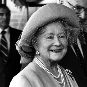 Queen Elizabeth the Queen Mother North East Visits Queen Elizabeth Queen Elizabeth the Queen Mother North East Visits Queen Elizabeth