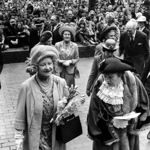 Queen Elizabeth the Queen Mother North East Visits Queen Elizabeth Queen Elizabeth the Queen Mother North East Visits Queen Elizabeth