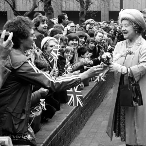 Queen Elizabeth the Queen Mother North East Visits Queen Elizabeth Queen Elizabeth the Queen Mother North East Visits Queen Elizabeth