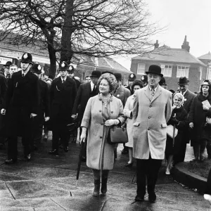La Regina Elisabetta La Madre della Regina visita il Haydock Park Racecourse nel Lancashire, North West. La Regina Elisabetta La Madre della Regina visita il Haydock Park Racecourse nel Lancashire, North West.