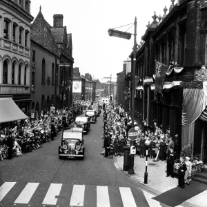 Queen Elizabeth The Queen Mother visits Wigan Town Hall. 26th June 1959