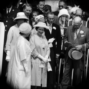 The Queen Mother and Queen Elizabeth II at The Derby Print The Queen Mother and Queen Elizabeth II at The Derby Print