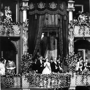The Queen and Prince Philip Waving Print The Queen and Prince Philip Waving Print