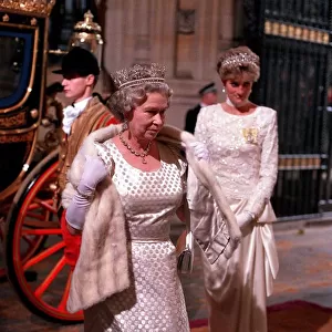 THE QUEEN AND THE PRINCESS OF WALES ARRIVING AT THE STATE OPENING OF PARLIAMENT 1991