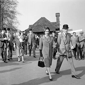 The Queen Racing at Sandown Park, walking down to the paddock. 17th March 1961