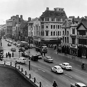 Queen Street, Cardiff, Wales. 1st March 1962