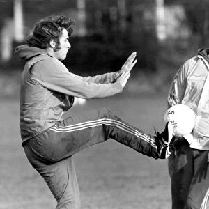 Queens Park Rangers midfielder Stan Bowles tried to find out whether teammate Ron Abbott