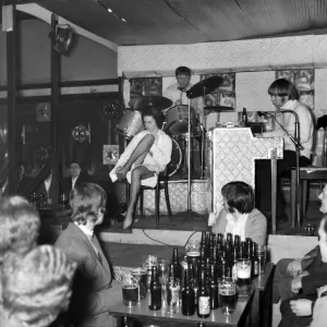 Montagu Arms Public House Print, November 1969