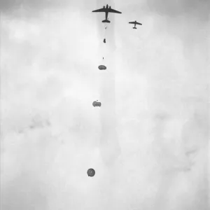 RAF Parachute Nurses. October 1948 O15033-003
