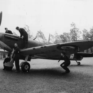 Print of an RAF Spitfire flown by Canadians commemorates Byng of Vimy, 1941 Print of an RAF Spitfire flown by Canadians commemorates Byng of Vimy, 1941