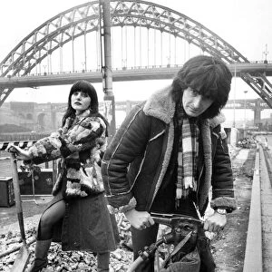Raven-haired rock singer Sue Porter has returned to Tyneside to dig for sucess with her