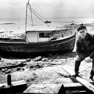 Ray Price with Vandalised Boat, Garston 1991 Print