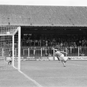 Reading 3-2 Bristol Rovers, league match at Elm Park, Monday 26th August 1985 Reading 3-2 Bristol Rovers, league match at Elm Park, Monday 26th August 1985