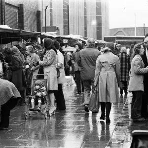 Reading market, Berkshire. February 1977 Reading market, Berkshire. February 1977