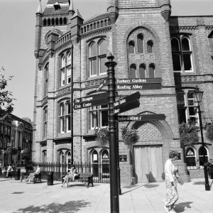 Reading Town Hall, Berkshire. 5th September 1991 Reading Town Hall, Berkshire. 5th September 1991