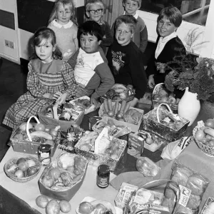 Reaping the harvest... pupils from Meltham Junior, Infant Reaping the harvest... pupils from Meltham Junior, Infant