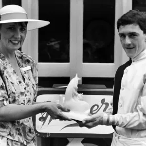 Redcar Racecourse is a thoroughbred horse racing venue located in Redcar, North Yorkshire Redcar Racecourse is a thoroughbred horse racing venue located in Redcar, North Yorkshire
