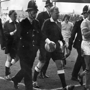 Maine-Road Storm: Referee David Smith Police Escort Print