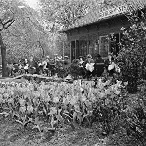 The Refreshments Cafe in Victoria Gardens Charing Cross Circa 1939