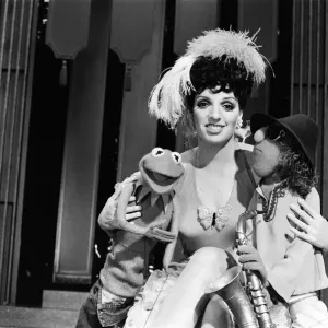 Liza Minnelli with The Muppets Print, 31st July 1979