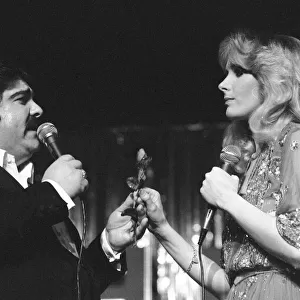 Renee and Renato singing duo with the UK Christmas number one single of 1982 with