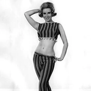 Reveille fashions 1961: Rita Rayee. October 1961 P008794