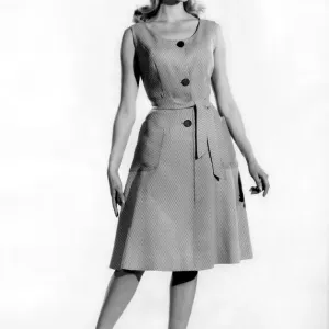 Reveille Fashions 1963: Jo Warring. January 1963 P006795 Reveille Fashions 1963: Jo Warring. January 1963 P006795