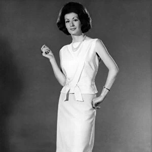 Reveille Fashions. Ann Hoult. November 1962 P008869