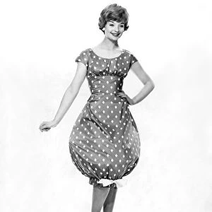 Reveille Fashions: Balloon Fashion. Anne Green. May 1958 P025272
