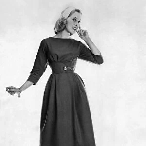 Reveille fashions December 1958 P011144