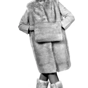 Reveille Fashions: December 1967 P006316 Reveille Fashions: December 1967 P006316