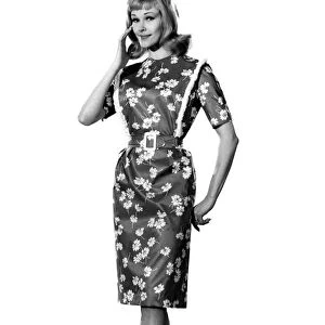 Reveille Fashions. Jo Waring. June 1962 P008936