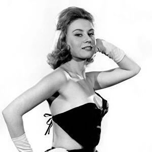 Reveille Fashions: Rita Royce. December 1950 P008964
